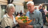 tom hommels en de voorzitter van sportclub grenzeloos bewegen zeeland ursula leeflang tom hommels en de voorzitter van sportclub grenzeloos bewegen zeeland ursula leeflang